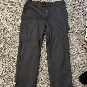 Izod Men's Dark Gray Chinos